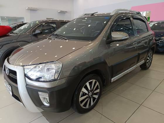 TOYOTA ETIOS CROSS 1.5 16V FLEX 4P AUTOMÁTICO